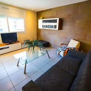 Agi Drugstore Apartamento Rosas
