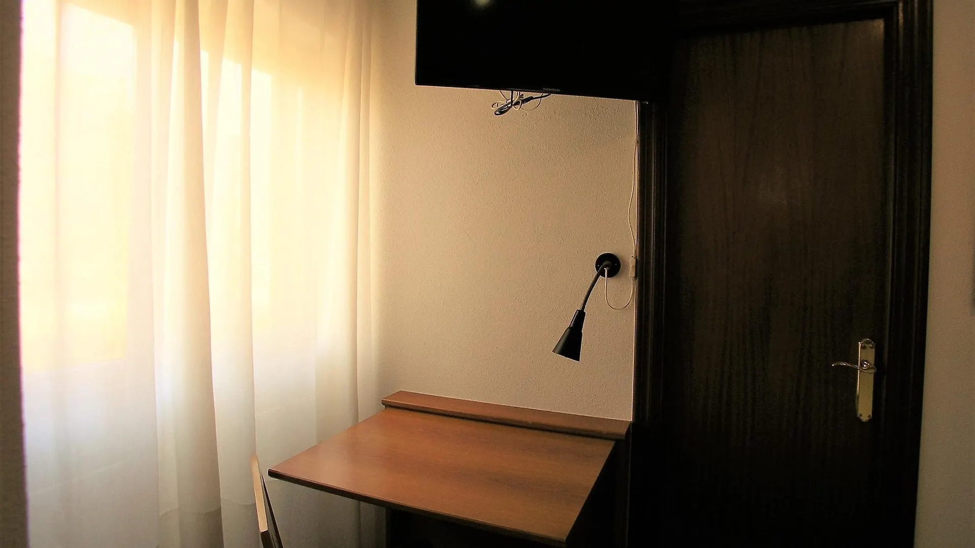 Iraipe Gorbea Auto Check-In Hotel Vitoria-Gasteiz Spain