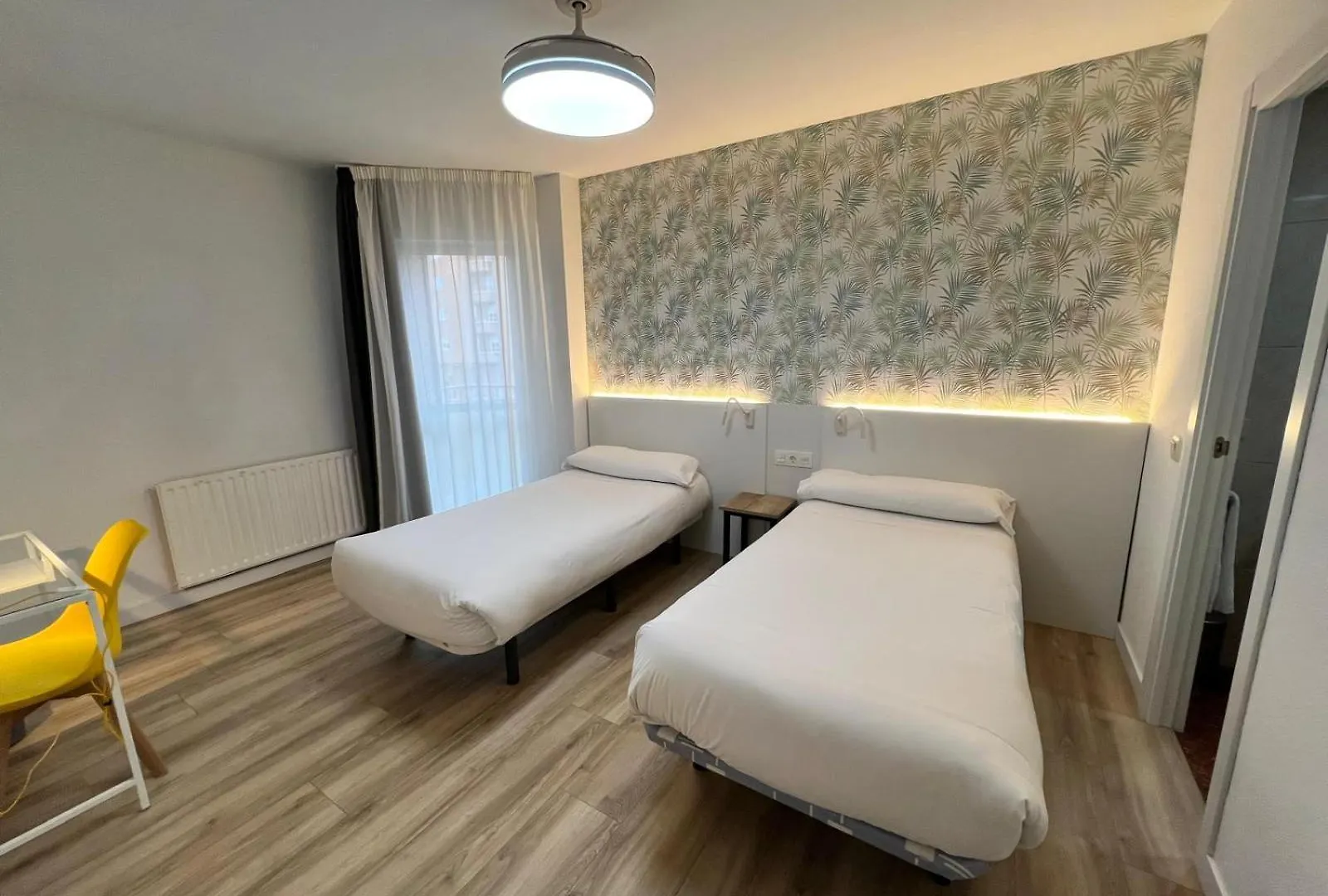 Iraipe Gorbea Auto Check-In Hotel Vitoria-Gasteiz