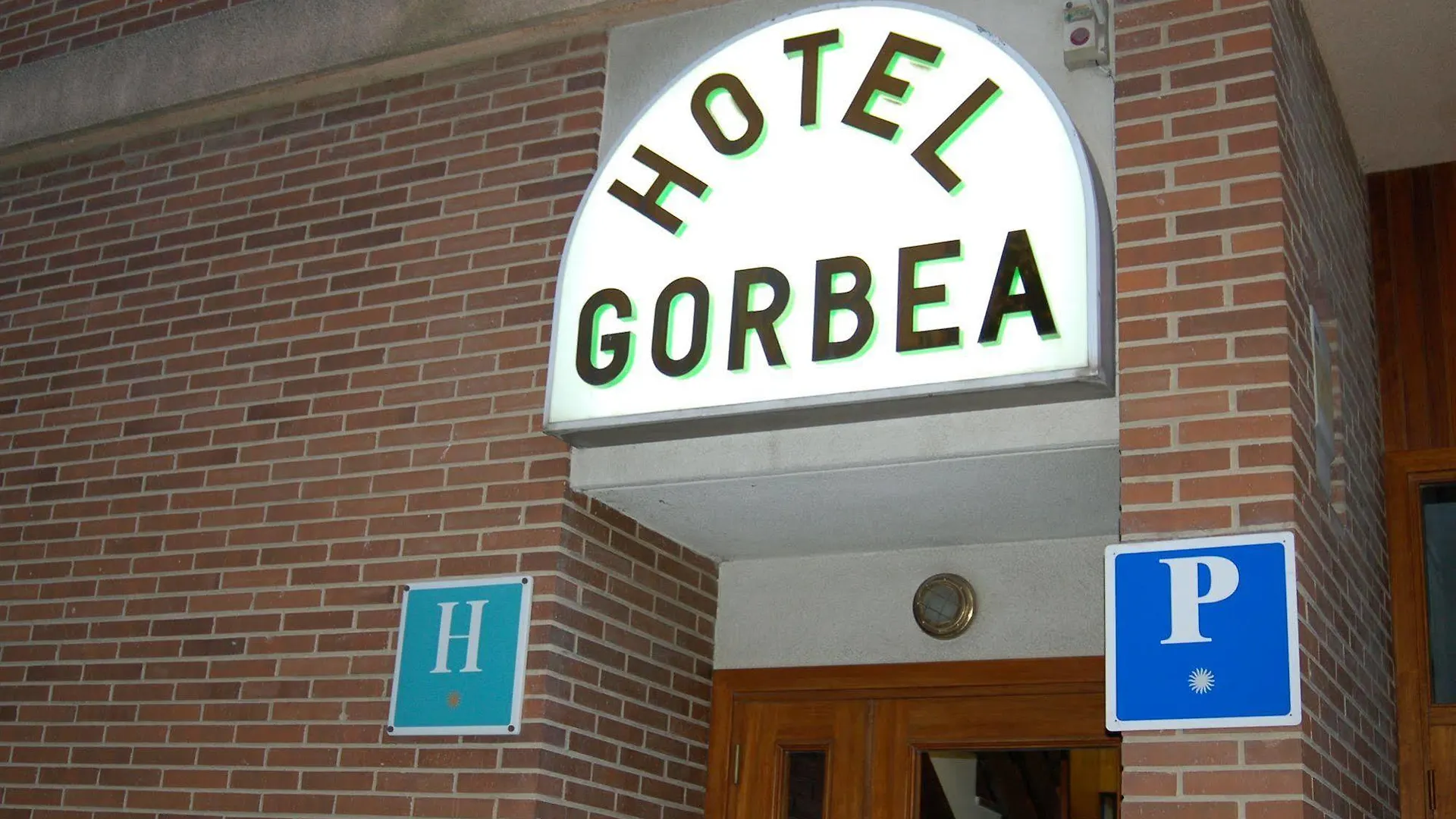 Iraipe Gorbea Auto Check-In Hotel Vitoria-Gasteiz