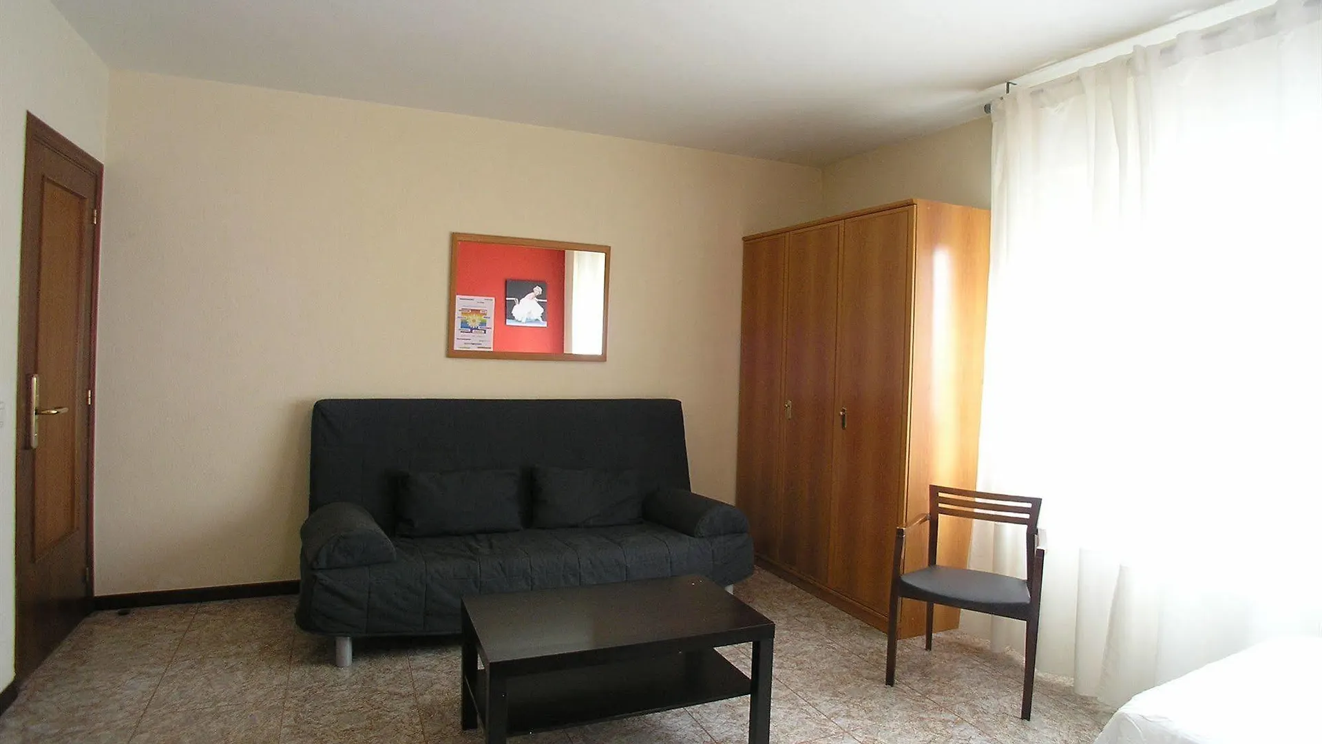 Iraipe Gorbea Auto Check-In Hotel Vitoria-Gasteiz